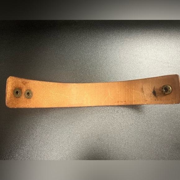 HEART Band Ann and Nancy Wilson Fan Club Cognac Leather Snap Bracelet 2016 Tour - Picture 4 of 6